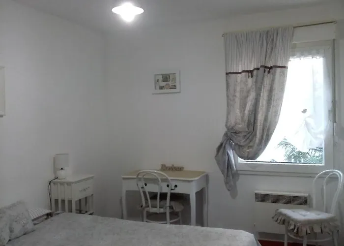 Arc En Ciel Et Cle Des Champs * Contrexéville